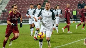 "Am avut o ofertă scrisă pentru Denis Alibec!" Astra i-a decis soarta atacantului