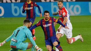 Messi, dublă de senzație în meciul în care l-a egalat pe Xavi! Record absolut pentru starul argentinian. Barcelona - Alaves 5-1 | VIDEO