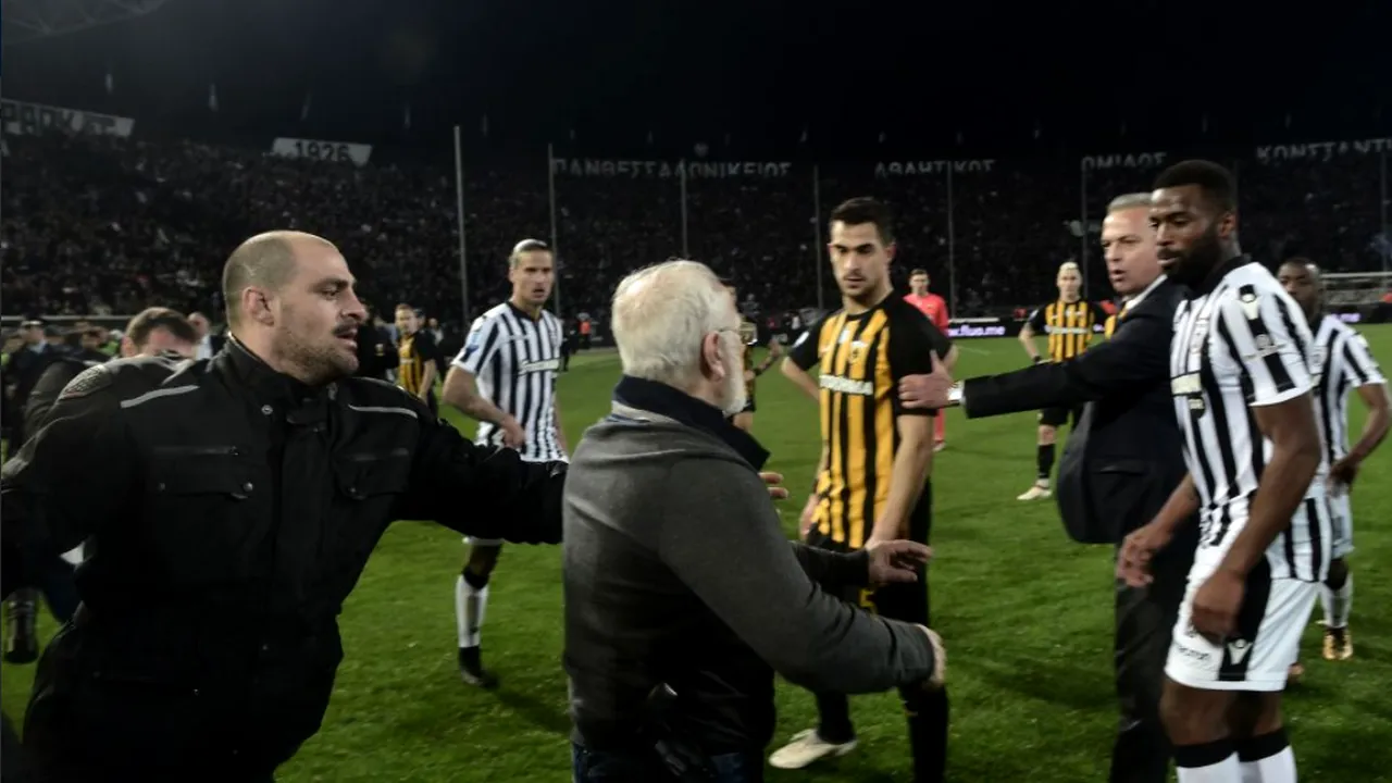 OFICIAL | Se reia campionatul Greciei! PAOK, AEK și Olympiakos continuă lupta pe teren și la comisii. Ce decizie poate primi PAOK la judecata de azi
