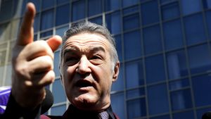 Becali, în culmea fericirii după ce Tribunalul București i-a ridicat sechestrul pus de DNA! Ce a spus patronul roș-albaștrilor