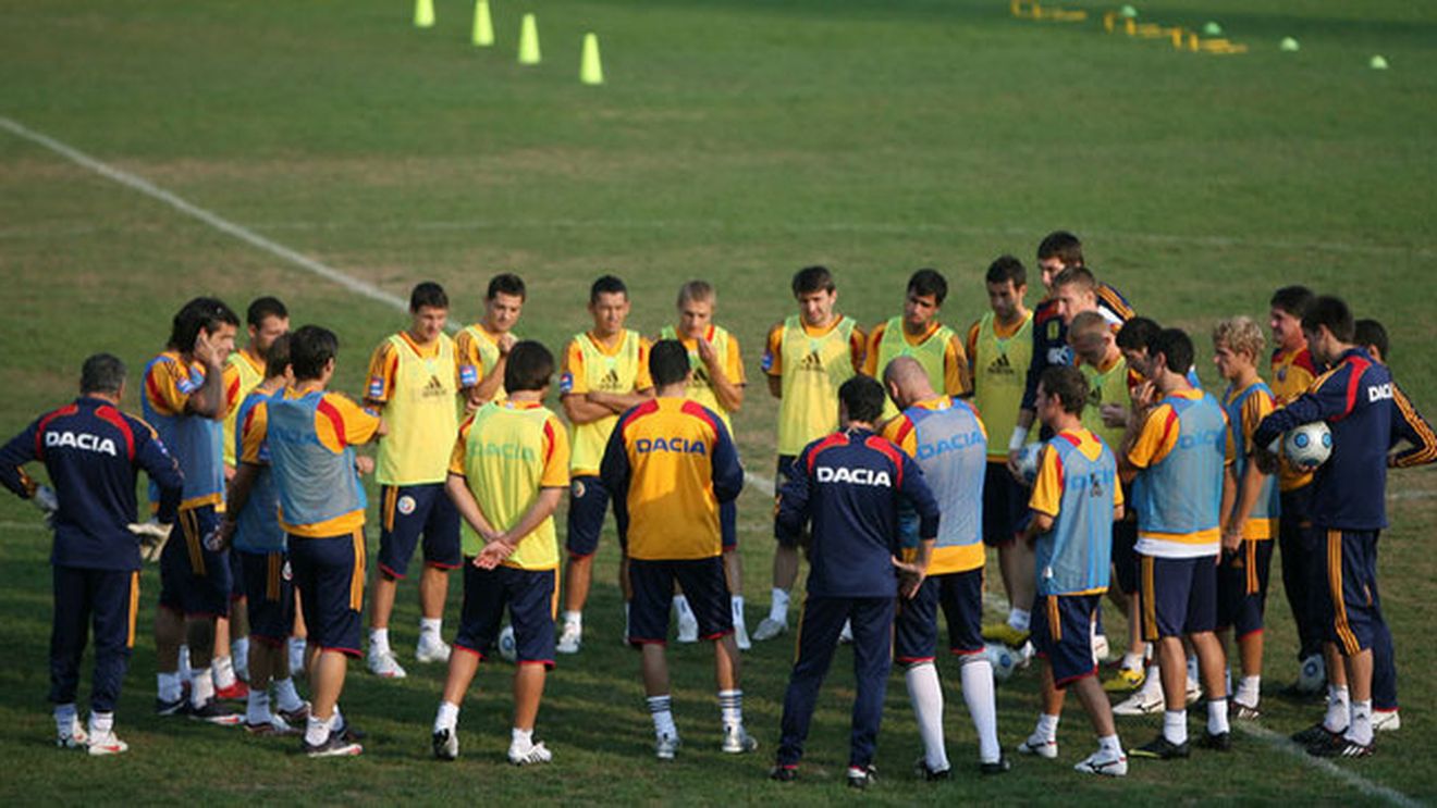 Balint: "Calificarea României la Euro 2012** ar reprezenta un miracol!"