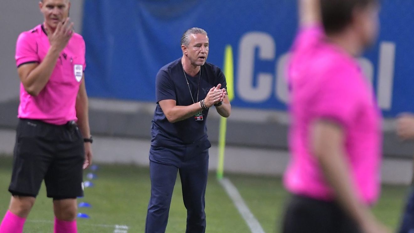 Laurențiu Reghecampf rămâne optimist după eliminarea Universității Craiova din Conference League: „Acum, trebuie să îi îmbărbătez pe jucători!”