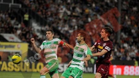 Șutul lui Maftei, mai tare decât pumnul lui Bornescu!** Mureșan: "Cineva își bate joc de noi! Nu am meritat victoria, dar Dumnezeu ne vrea campioni"