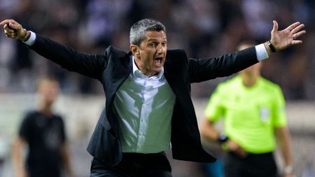 Fostul fotbalist de la Dinamo l-a dat de gol pe Răzvan Lucescu, înainte de PAOK - FCSB: „E un meci special pentru el”. EXCLUSIV