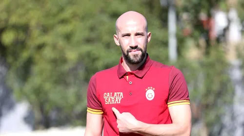 Reacția antrenorului lui Galatasaray după ce Latovlevici a fost fluierat de un stadion întreg