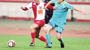 Cu trei echipe în Ligă?