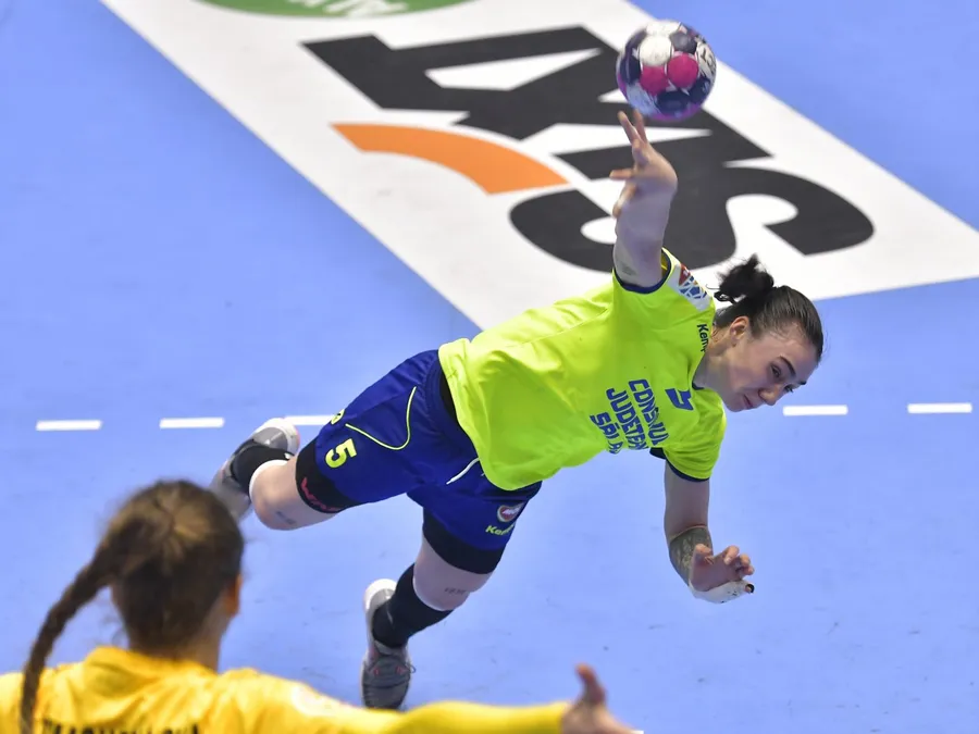 hc zalău și rapid bucurești