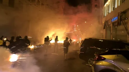 Polițiști răniți în Atena înainte de PAOK - AEK. Răzvan Lucescu: 