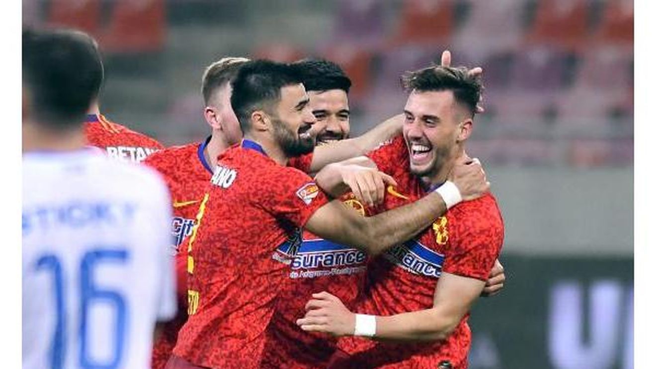 Fanii FCSB-ului au răbufnit când au văzut primul „11” pentru meciul cu Gaz Metan. „Oaidă n-are ce căuta în echipă! E haotic, fără realizări!” Ce spun despre lipsa lui Vukusic | GALERIE FOTO