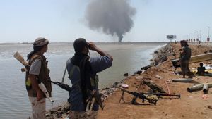 Povestea de viață impresionantă a unui copil de 13 ani din Yemen: a traversat o zonă de război și folosește toate economiile familiei pentru visul de a juca tenis:  "Bombardamentele sunt atât de puternice, încât îmi țiuie urechile și trebuie să evacuăm baza de pregătire"