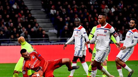 Tactica perfectă a lui Genesio a anihilat ofensiva catalanilor, iar totul se decide pe Camp Nou. Lyon - Barcelona 0-0. Cronica meciului