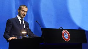 Președintele UEFA, Aleksander Ceferin, este acuzat că ar fi falsificat documente din CV-ul său! Fără „ajustări” nu ar fi putut candida la funcția pe care o are acum!