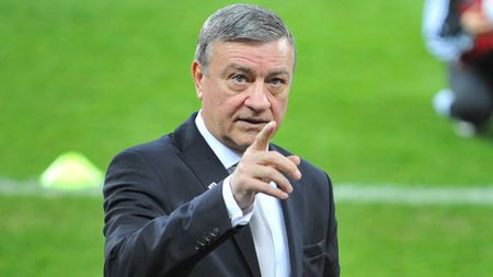 PREMIERĂ‚ MONDIALĂ‚ pentru Nașu' Sandu!** Declarația care arată că se pregătește să predea șefia FRF după finala EL