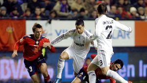 VIDEO** "Galacticii" nu au profitat de pasul greșit al Barcelonei!