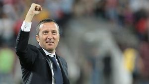 Meme este INTERZIS la Steaua!** După Narcis Răducan, "cel mai bun manager" și-a făcut un alt inamic în poziție-cheie: "Vedeți selecția pe care o avem..."