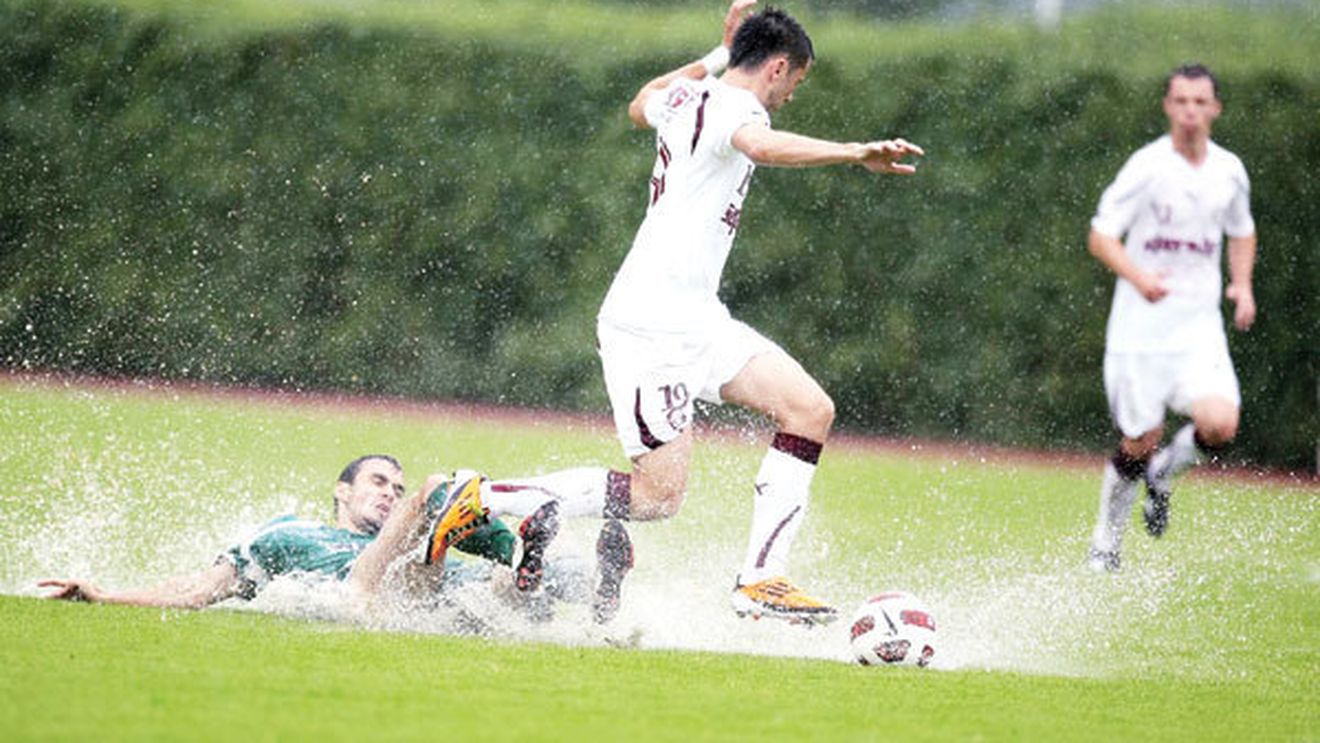 Rapidiștii, gata să sufere pentru Răzvan Lucescu:** "Mergem pe toate fronturile, nu ne gândim doar la campionat"