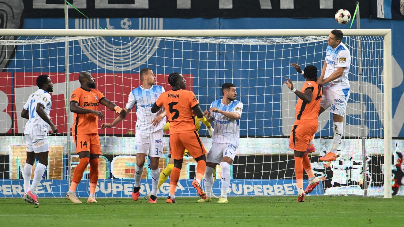 Gigi Becali s-a săturat după 45 de minute și a luat decizia! Doi titulari, OUT de la FCSB la pauza meciului cu Craiova