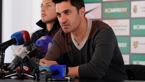 FOTO Claudiu Niculescu e noul antrenor al lui "U" Cluj! Ce obiectiv a impus 'Claugol'' pentru acest sezon