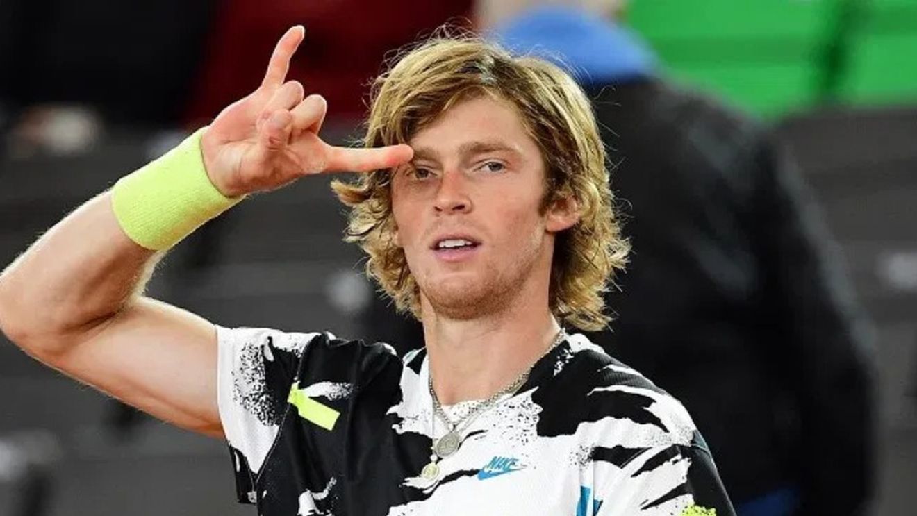 Cel mai norocos jucător de tenis. Andrey Rublev s-a calificat în semifinale fără să joace vreun punct pe durata turneului de la Doha