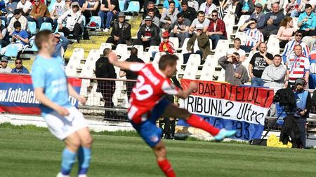 Oțelul Galați a plătit peste 5 milioane de euro către firma de asigurări a lui Dan Adamescu. Suma e apropiată de cât plătește TAROM pentru 24 de aeronave valorând peste 700 de milioane de dolari