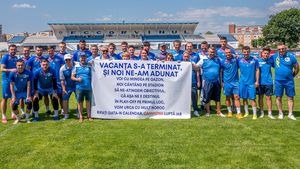 Corvinul a avut două noutăți în lot la startul pregătirii noului sezon de Liga 2. Nu mai puțin de opt plecări din echipa lui Florin Maxim