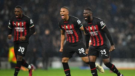 Italienii sunt în extaz după calificarea Milanului în sferturile de finală: „Este o bucurie imensă! Diavolul este în Rai și îl trimite pe Conte în Iad!”