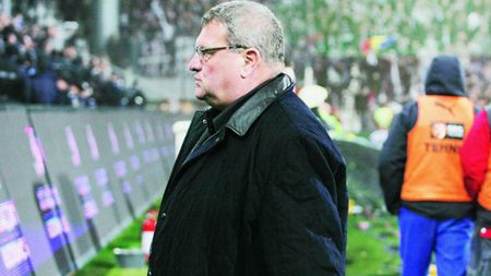 "Mai bine nu luăm titlul decât să apară astfel de greșeli!"** Beto, băgat în ședință de Mureșan