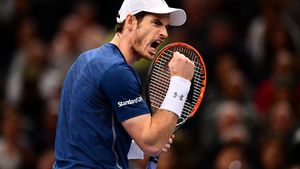 Andy Murray, deținătorul trofeului, a fost eliminat în turul al doilea la turneul de la Roma
