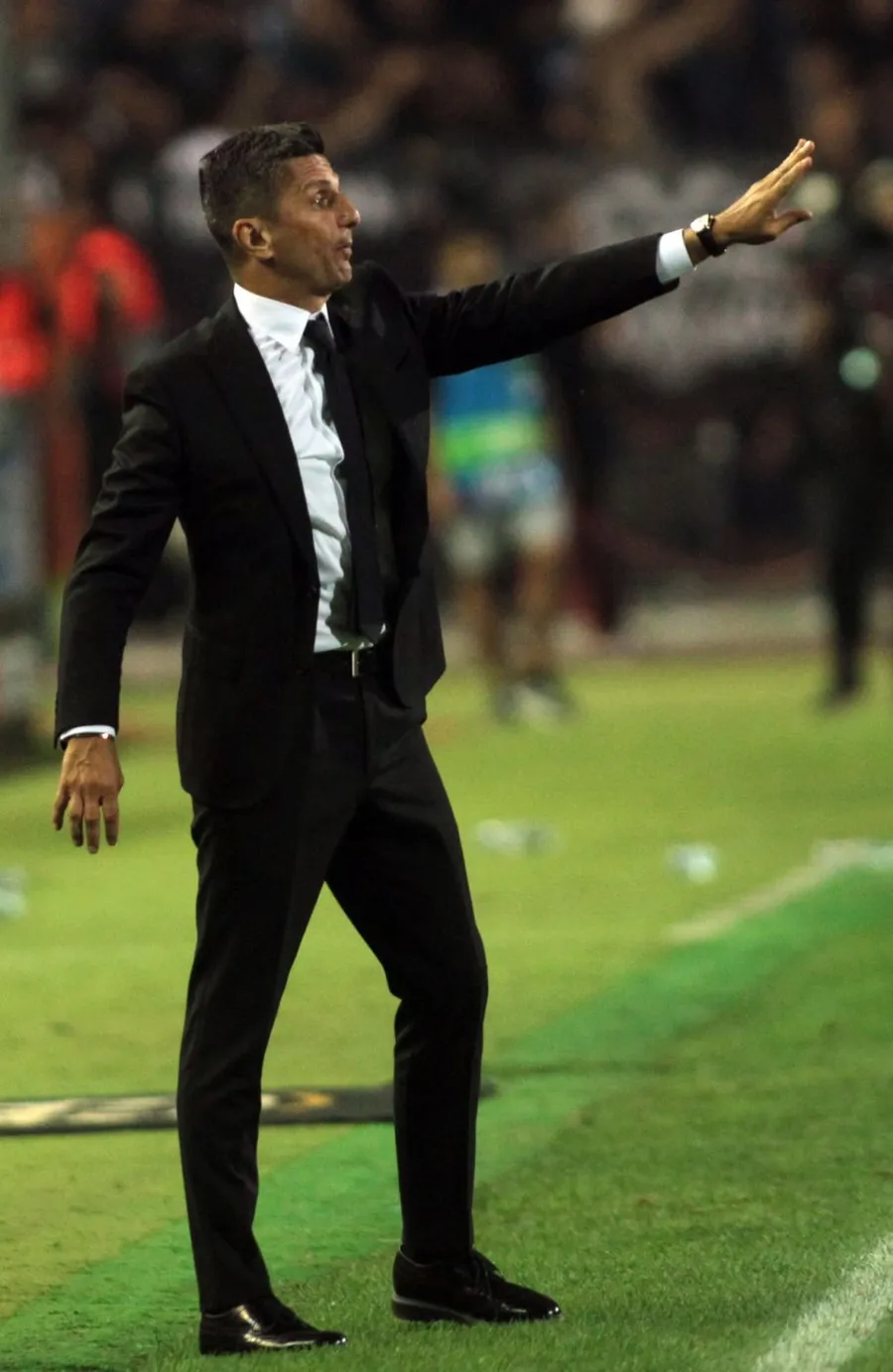 Răzvan Lucescu a mai antrenat echipa națională în perioada aprilie 2009 - iunie 2011