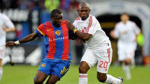 "Pofta" lui Gigi Becali ar putea fi tăiată de două oferte neașteptate!** Șeful Stelei a pus ochii pe un jucător foarte talentat, dar străinii stau la pândă