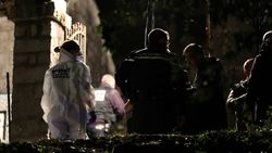 EXTRA L-au omorât la înmormântarea mamei lui pe fostul preşedinte al lui Adrian Mutu!