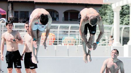 Fundașii rapidiști "au intrat la apă"