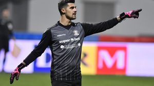 Virgil Drăghia, după calificarea Rapidului în optimile Cupei României: „Sper să nu răcească nimeni azi!”