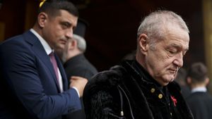 Soția s-a supărat pe Gigi Becali. Decizia care a necăjit-o pe Luminița Becali