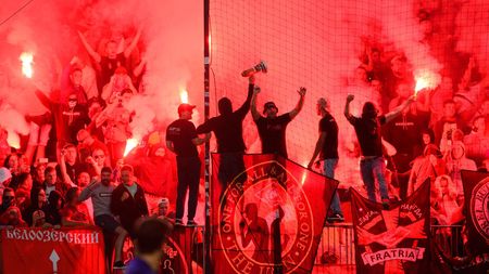 Gest uluitor al fanilor lui Spartak Moscova: au aruncat o "rachetă" spre arbitrul meciului cu Maribor. VIDEO