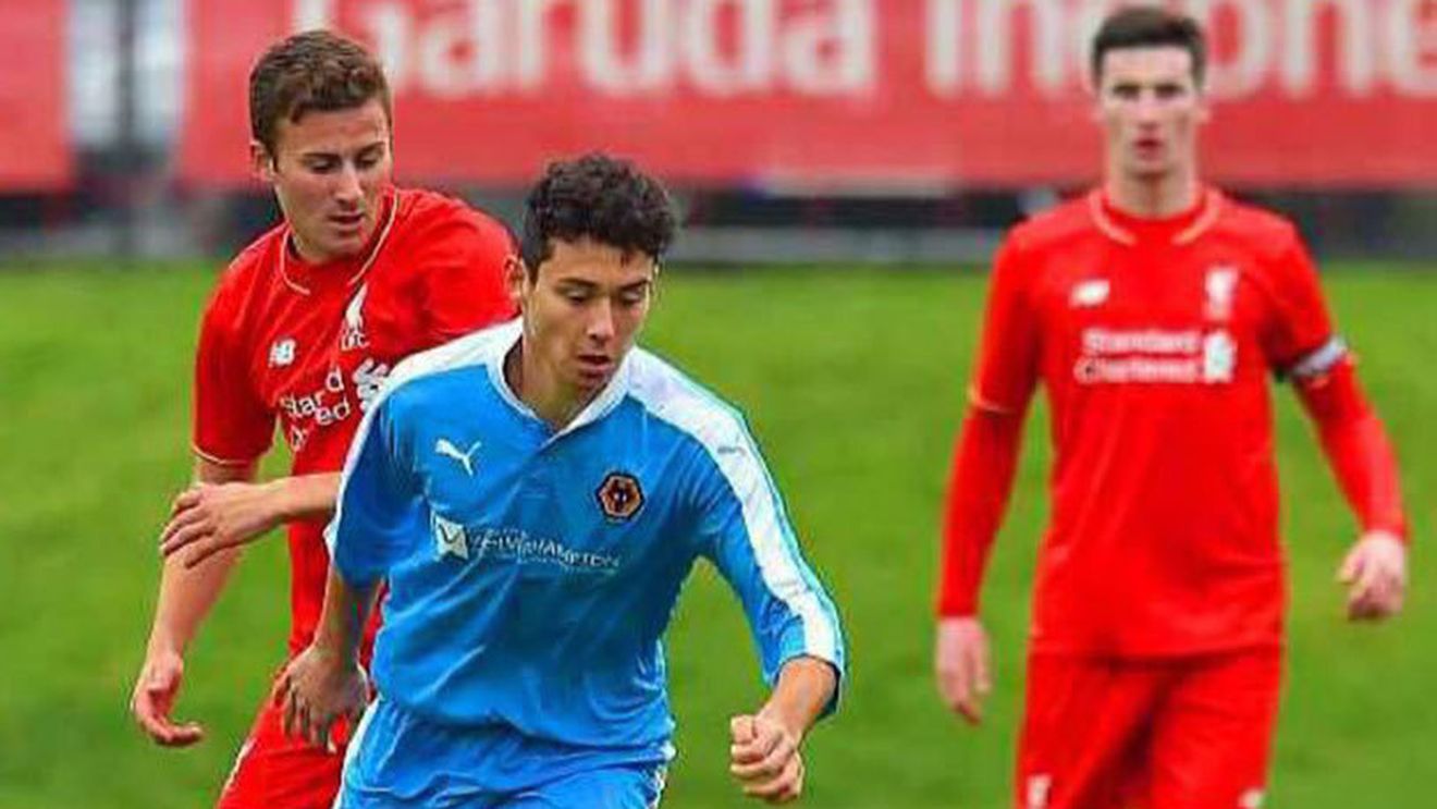 Puștii talentați ai fotbalului românesc. Nicu Carnat, primul contract profesionist la un club din Anglia. "Sper să-l impresionez rapid pe antrenor!"