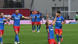 Gigi Becali l-a pus la zid pe Dennis Politic și după ce a dat gol: „Nu-mi place de el! Are frică”