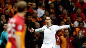 Ronaldo luptă cu el însuși!** Ce record și-a depășit pe Ali Sami Yen și de ce s-a "bucurat" lusitanul de absența rivalului Burak Yilmaz