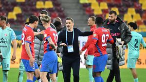 Primul fotbalist de la FCSB care e OUT din vară, dacă rămâne Mirel Rădoi