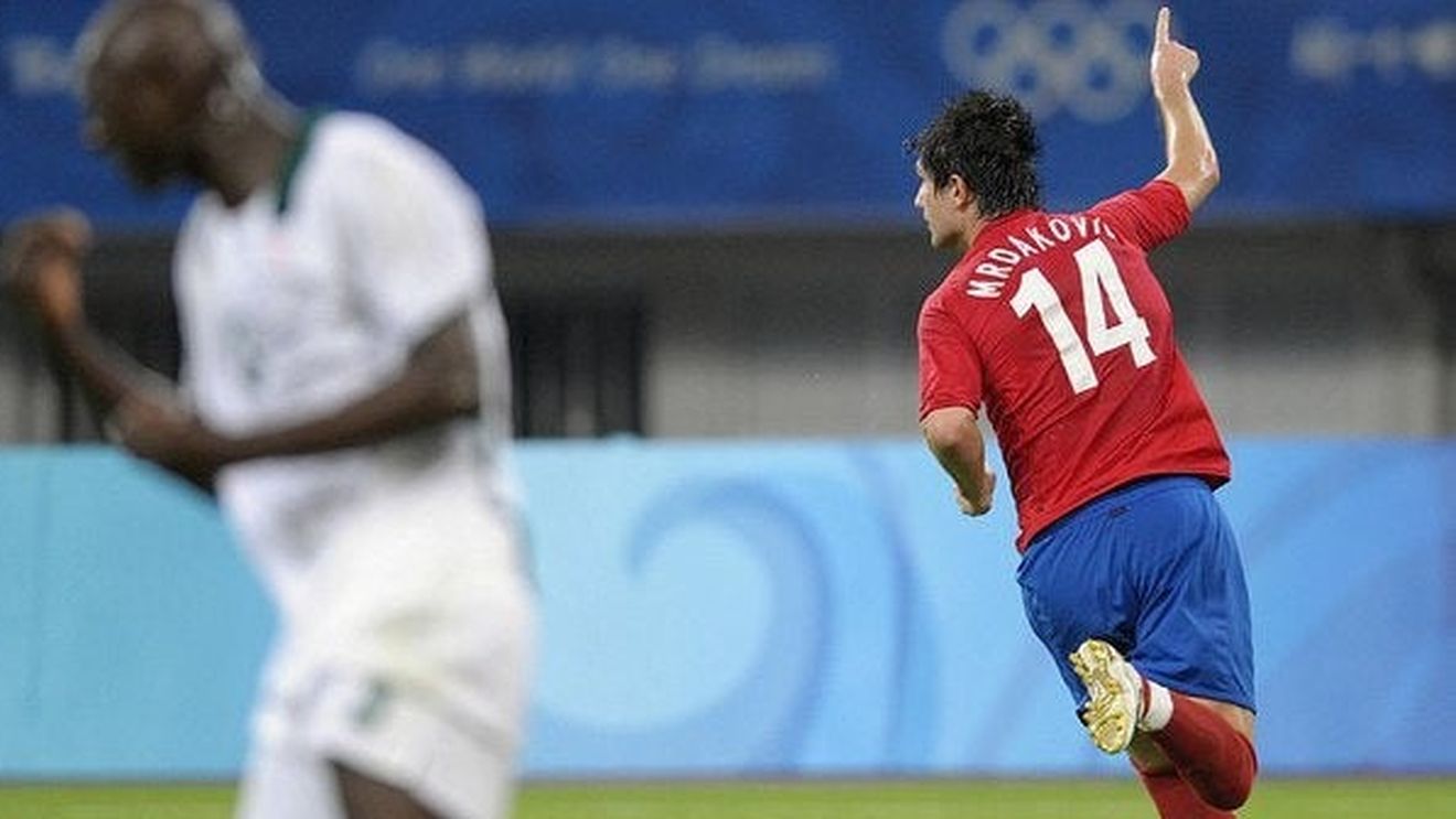 Tragedie în fotbalul din Serbia! Un fost atacant s-a sinucis, la 38 de ani, într-un mod cumplit