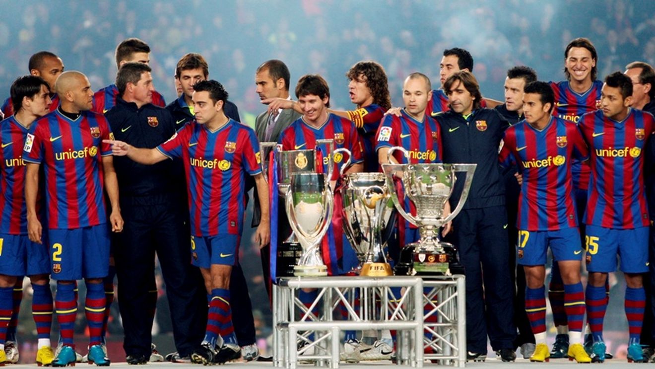 VIDEO** Barca le-a prezentat fanilor cele șase trofee!