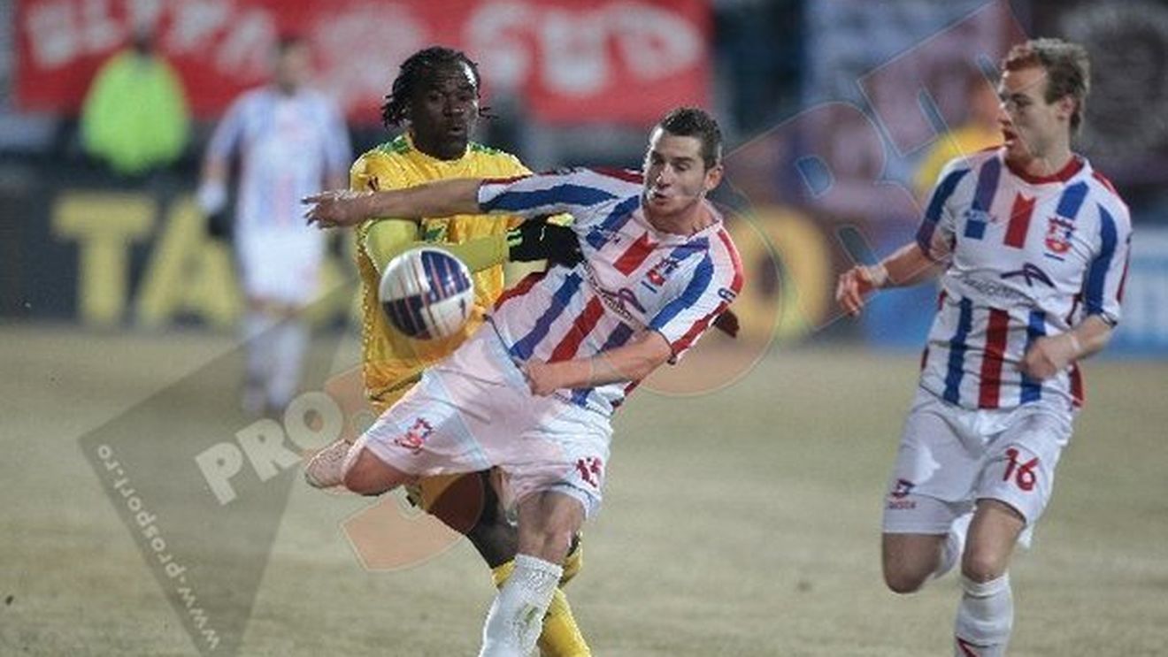 Oțelul, eliminată dramatic din Cupă!** Marius Stan merge mai departe cu Dorinel: "Unii vor sânge, dar Munteanu își continuă contractul"