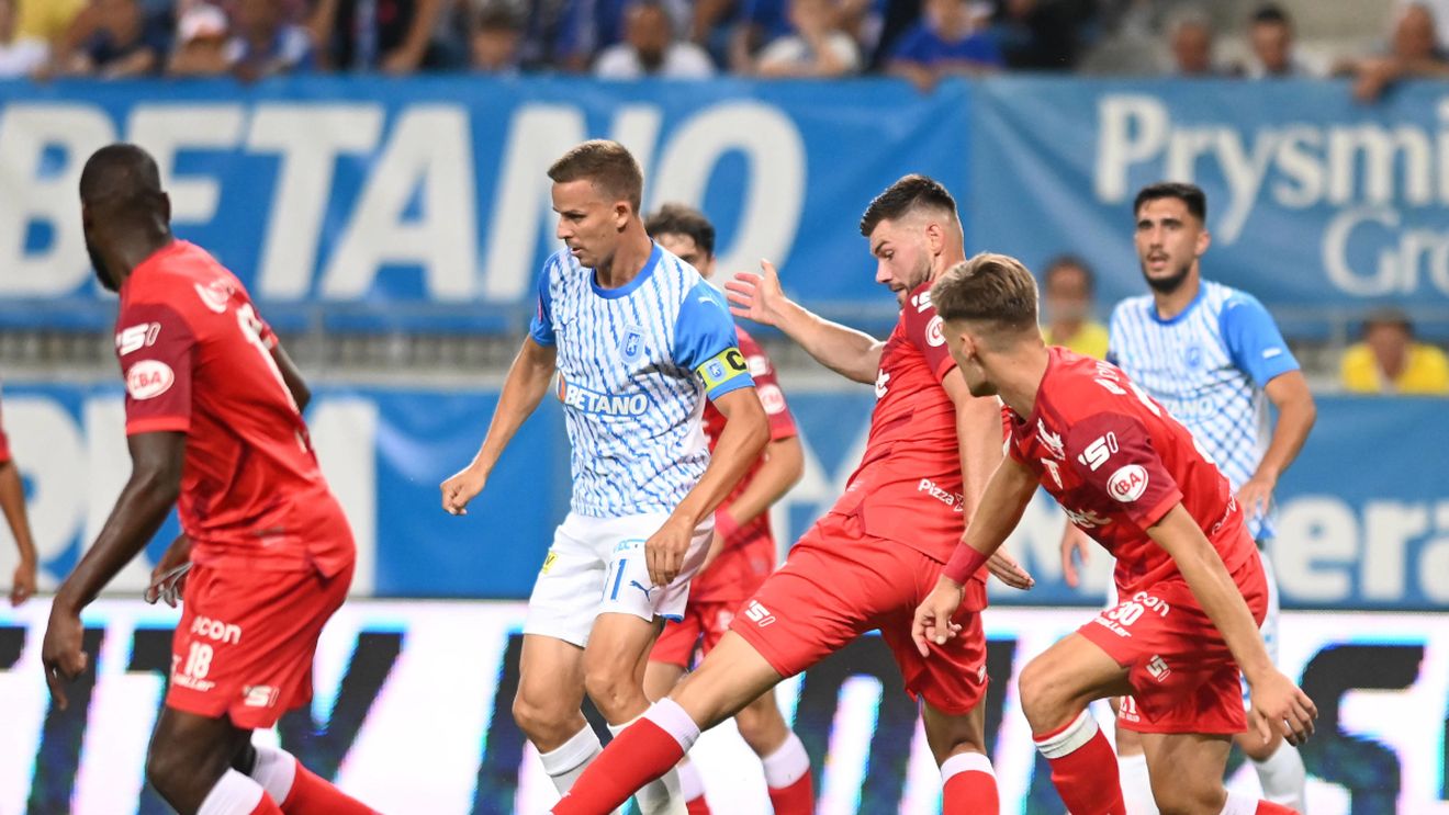 ADVERTORIAL. Se joacă prezența pe podium la finalul anului în UTA - Universitatea Craiova și Farul – Rapid. Cu Bet Builder, pe Betano, toate pariurile preferate sunt pe același bilet