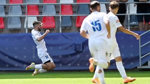 Încă o echipă din Liga 2 a decis să blocarea salariilor în acest final de an: ”E un moment de cumpănă.” Au fost reziliat și contracte, inclusiv unei foste speranțe a FCSB