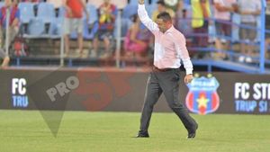 Nu-i poartă pică lui Reghecampf:** "Vorbim când se spun lucruri neadevărate despre noi!" Ce spune Ilie Stan de transferul unui ex-stelist la Chiajna