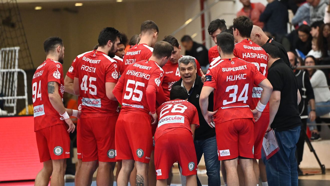 De ce Dinamo „fluieră” în EHF Europa League, dar anul trecut s-a împotmolit în Liga Campionilor: „Prima diferență e asta!”. VIDEO