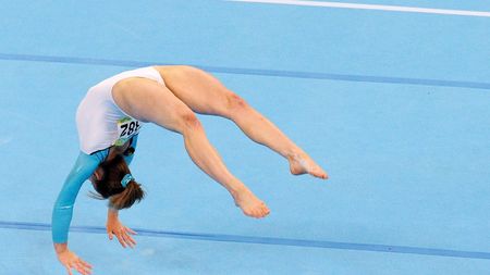 Izbașa participă în 5 concursuri