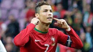 FOTO Ronaldo s-a fotografiat în pat cu Irina Shayk :)