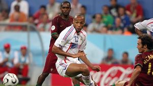 Henry: "Românii sunt vicioși"