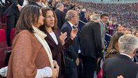 Cine e românca fotografiată în loja lui Joan Laporta la Barcelona – Real Madrid 2-0